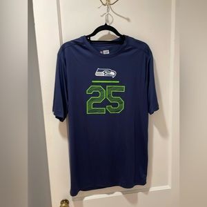 NFL apparel Seahawks Seattle 12th man Sherman 25 large t shirt Super Bowl 26